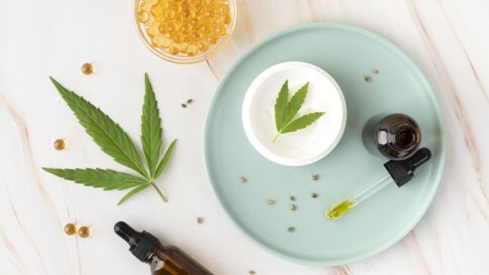 Patchs hormonaux et huile de CBD : un usage qui demande vigilance et information