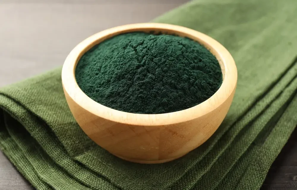 Cure de spiruline : quelle durée, quelle dose et quels bienfaits attendre ?